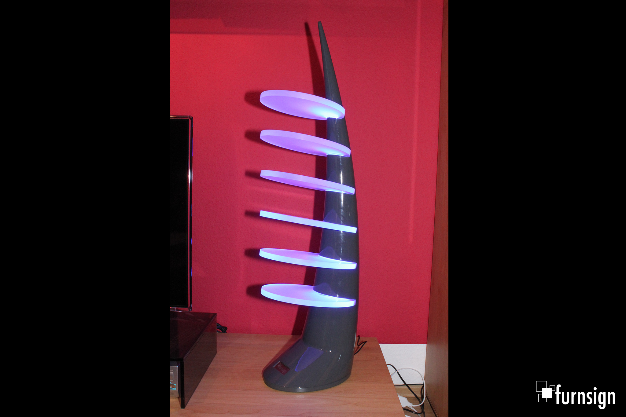 Burj_al_Lamp_1