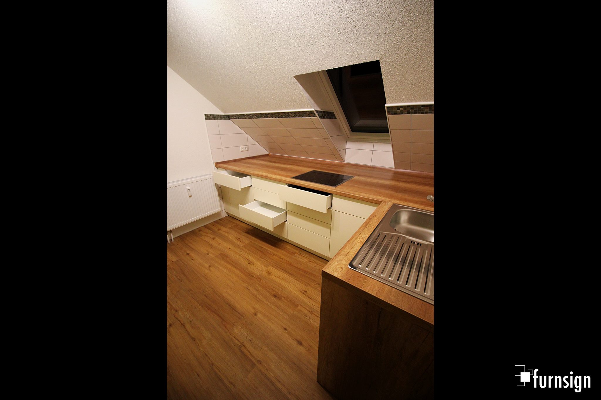 Kueche_Dachgeschosswohnung-03